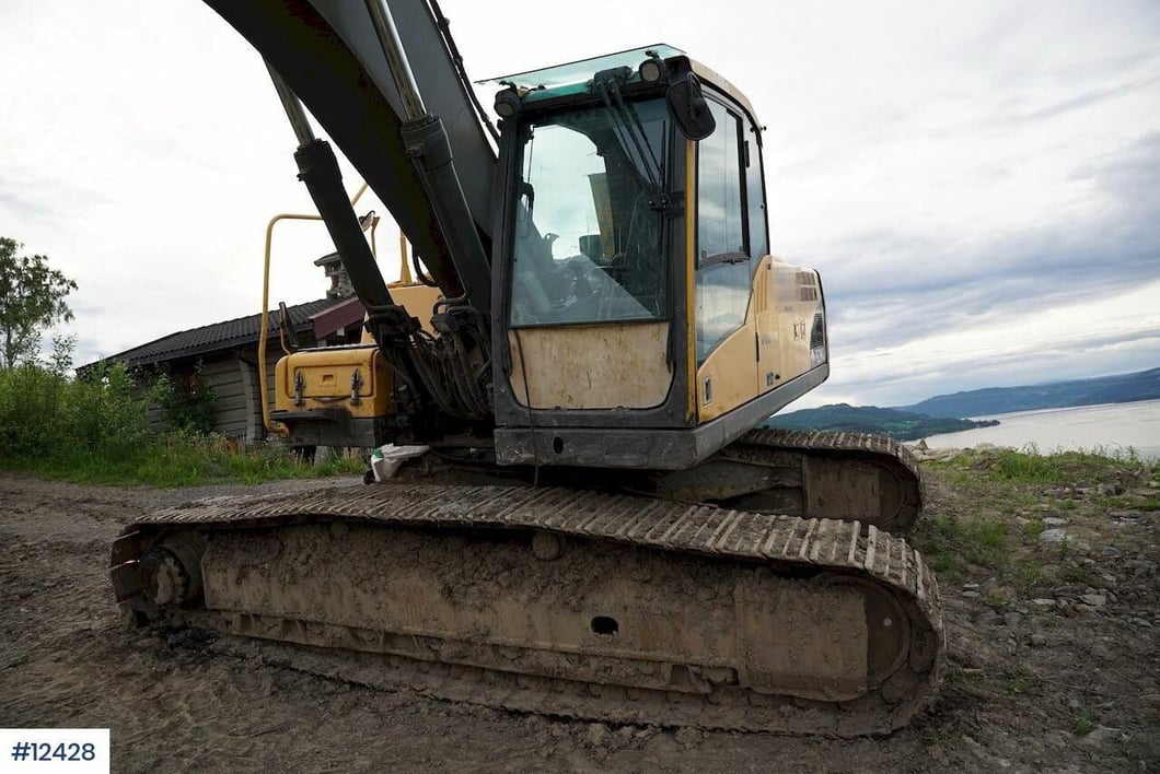 2008 Volvo EC240CL Crawler Excavator