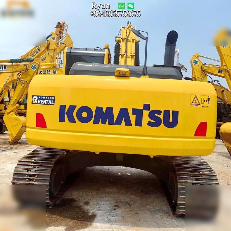 2022 Komatsu PC240LC-8 Crawler Excavator