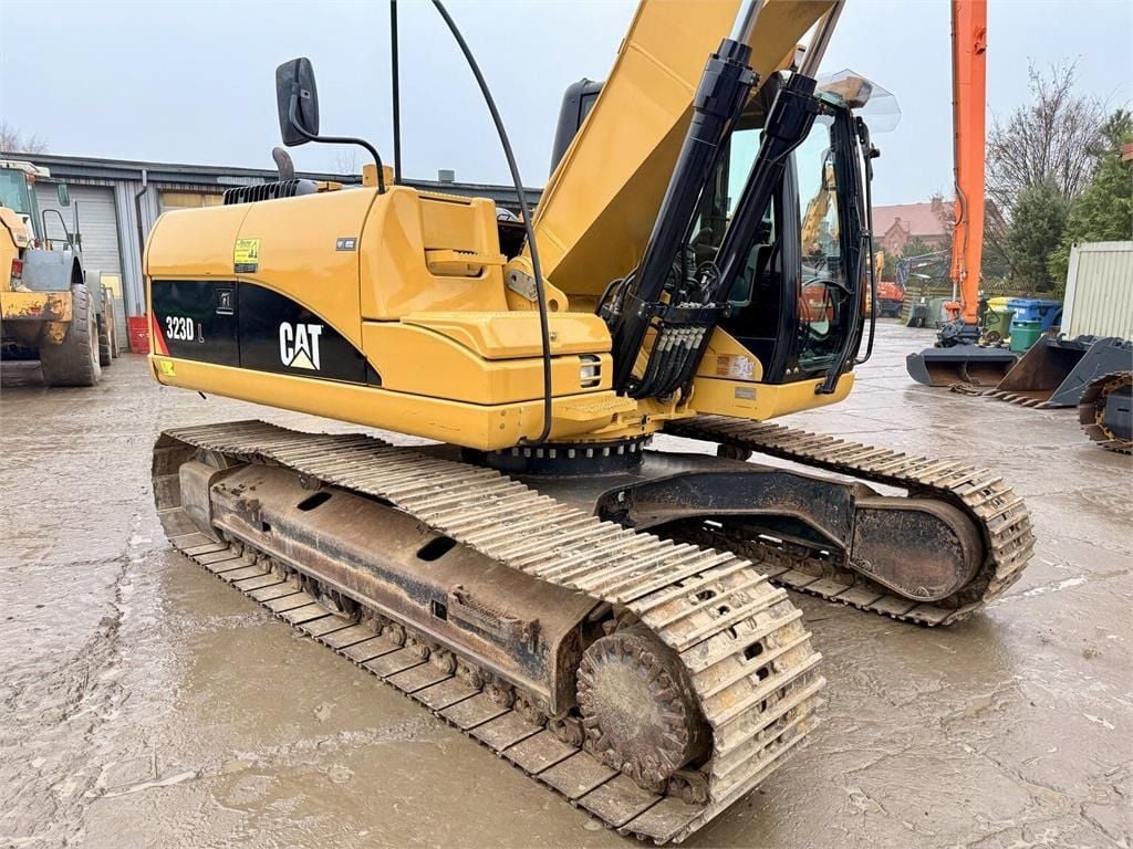 2007 Caterpillar 323DL Crawler Excavator