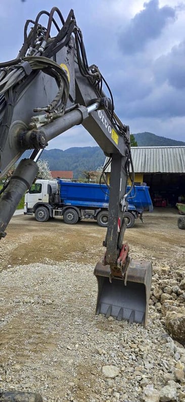 2020 Volvo ECR88D Mini Excavator