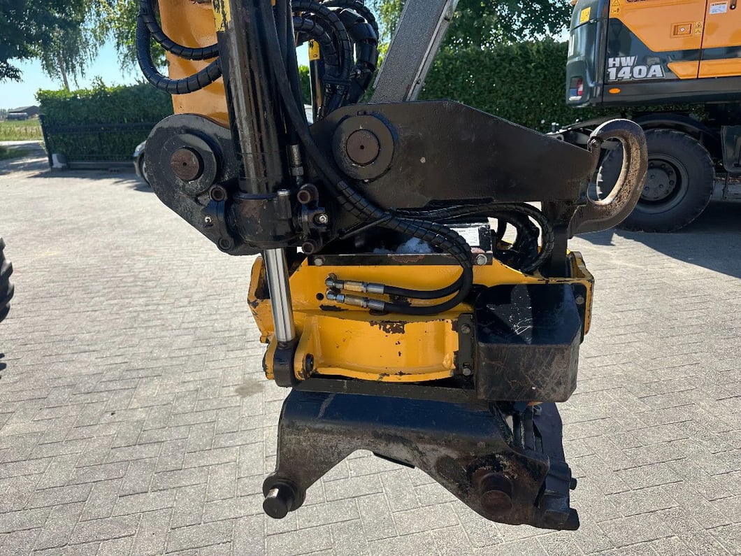 2014 Liebherr A916 Wheel Excavator