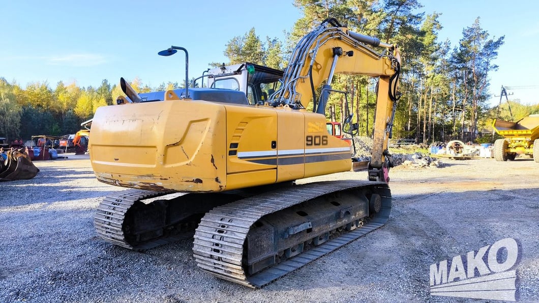 2014 Liebherr R906LC Crawler Excavator