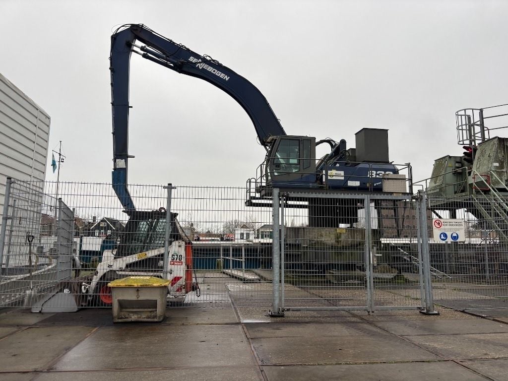 2005 Sennebogen 830A E Material Handler