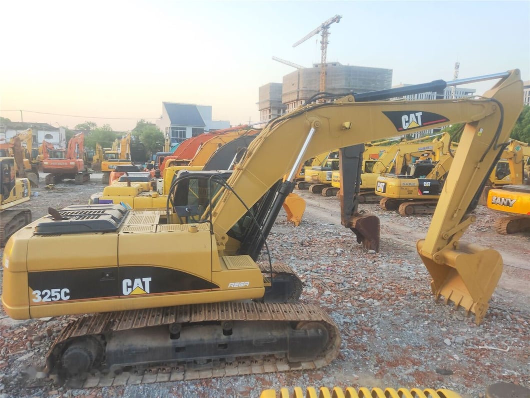 Caterpillar 325C Crawler Excavator