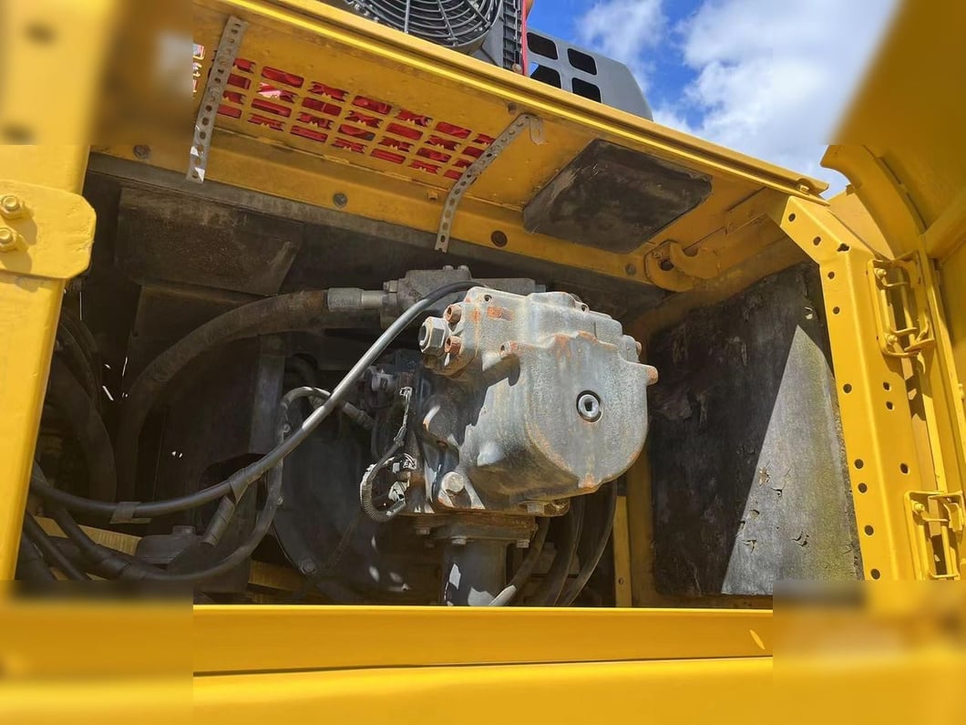 2018 Komatsu PC400-8 Crawler Excavator