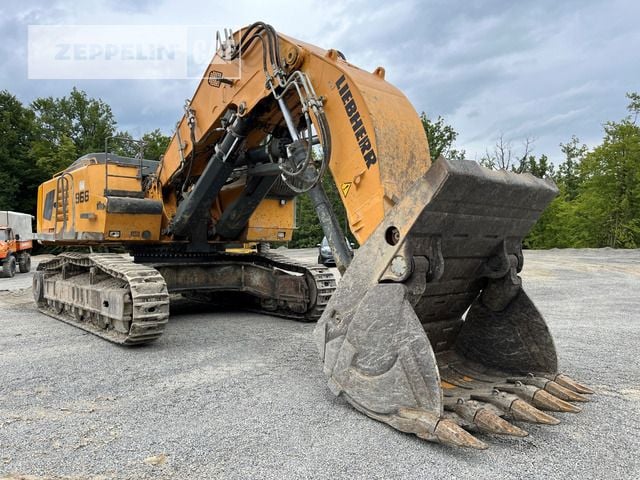 2017 Liebherr R966 Crawler Excavator