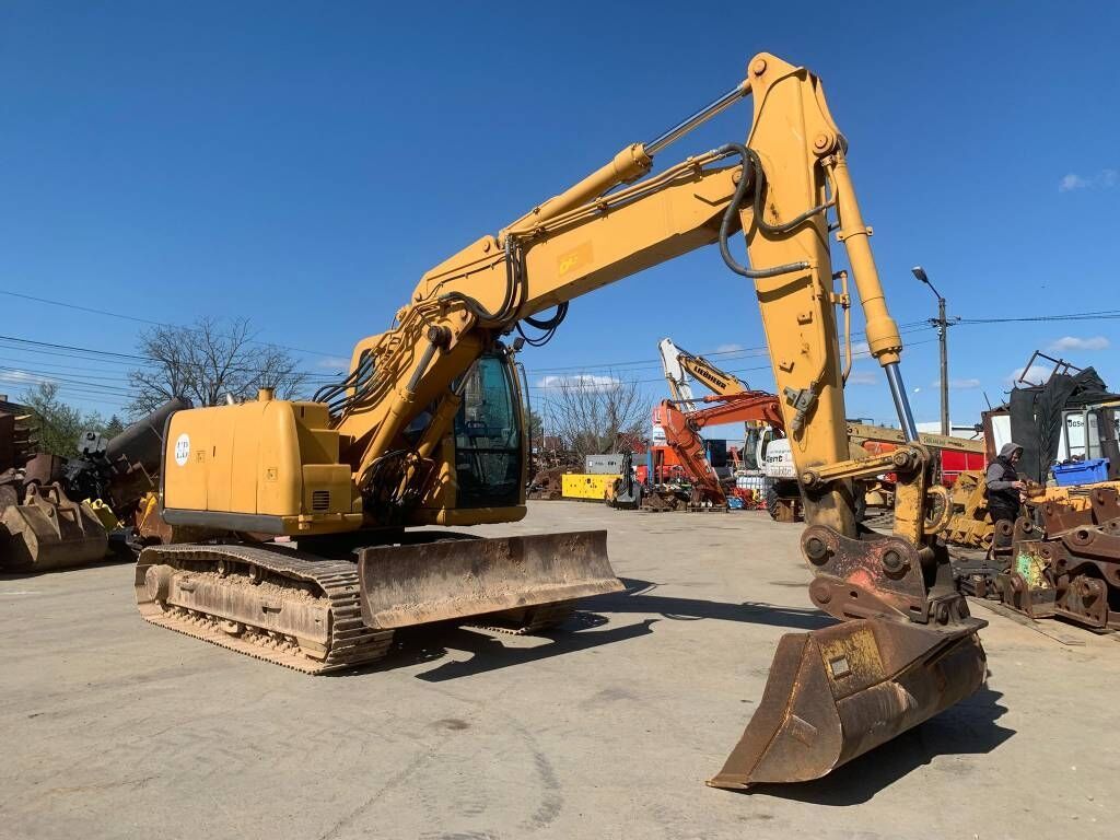 2007 New Holland E145 Crawler Excavator