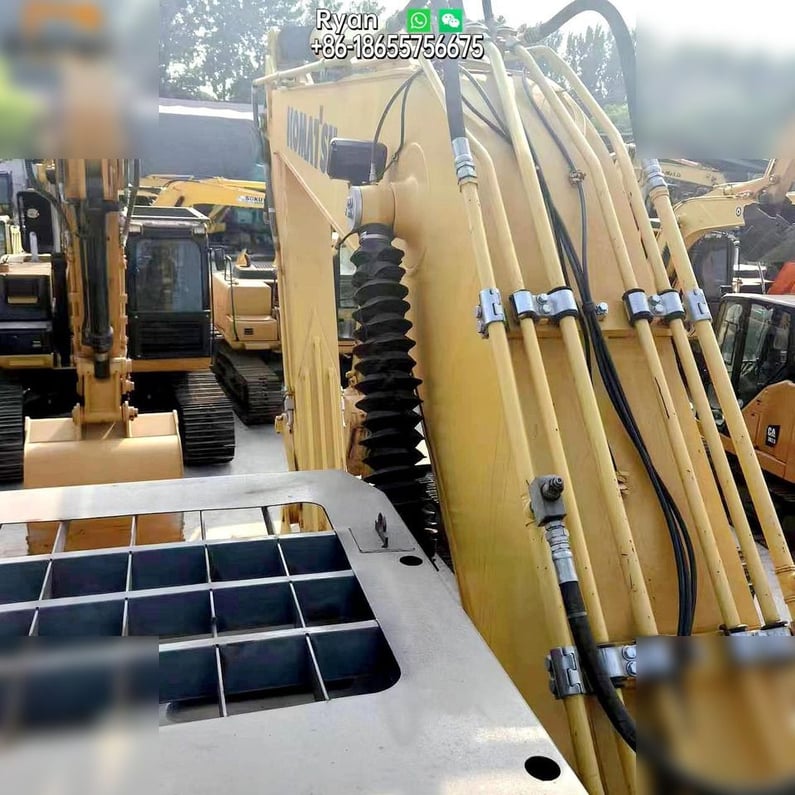 2012 Komatsu PC200-8 Crawler Excavator