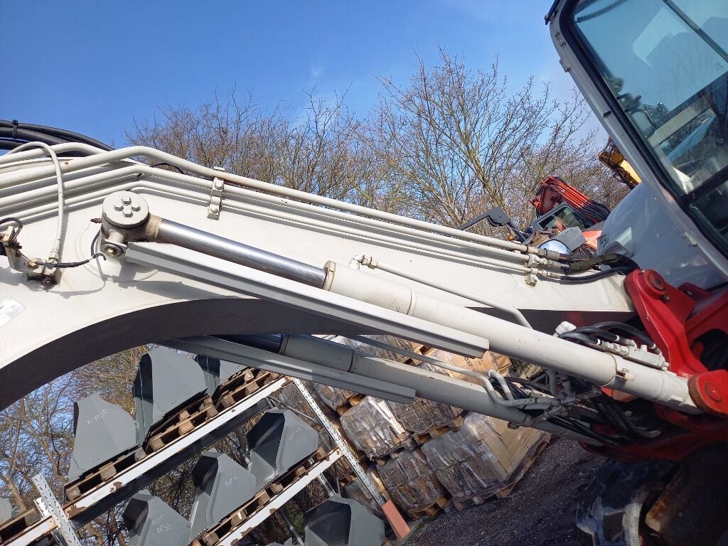 2013 Takeuchi TB290 Crawler Excavator