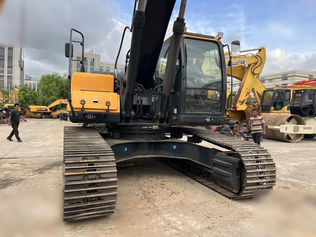 2019 Hyundai R300LC-9T Crawler Excavator