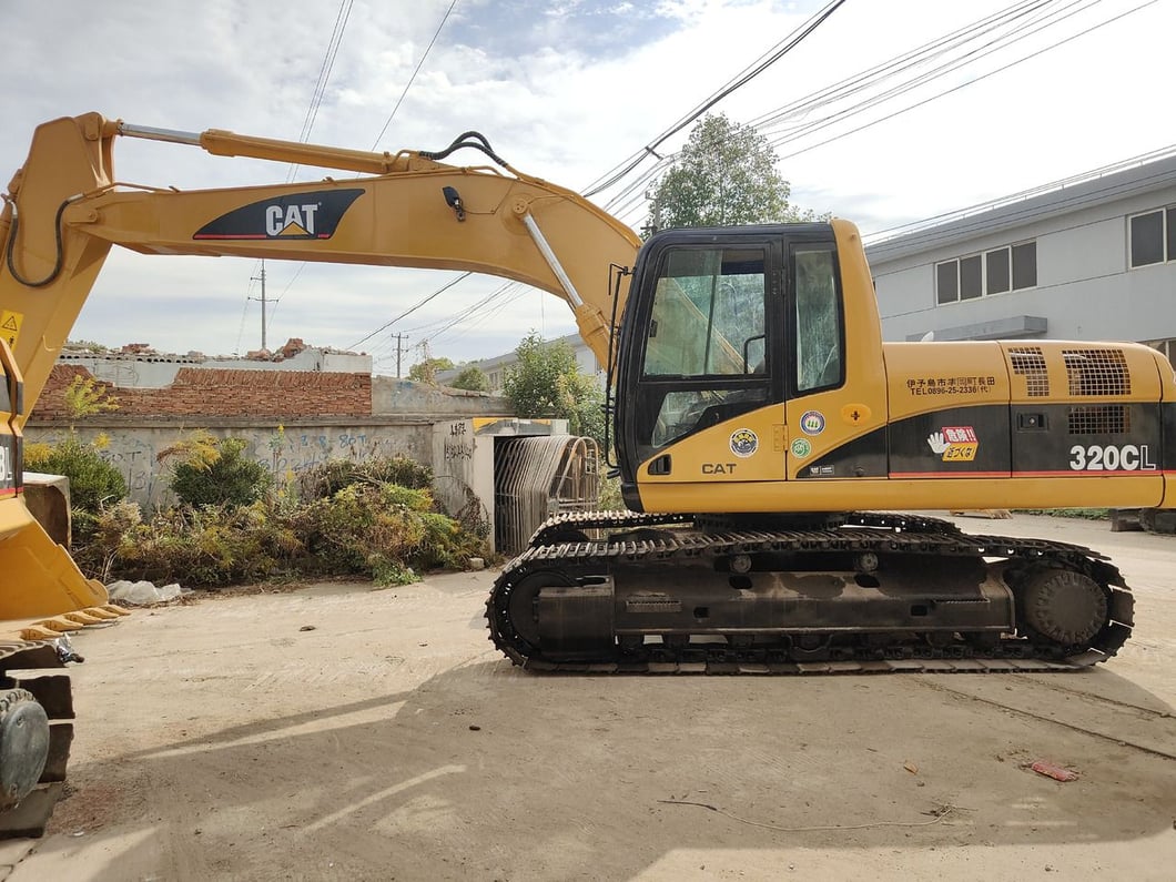 Caterpillar 320CL Crawler Excavator