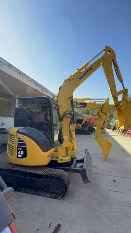 2022 Komatsu PC40MR Mini Excavator