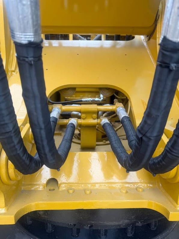 2024 Caterpillar 323 Crawler Excavator