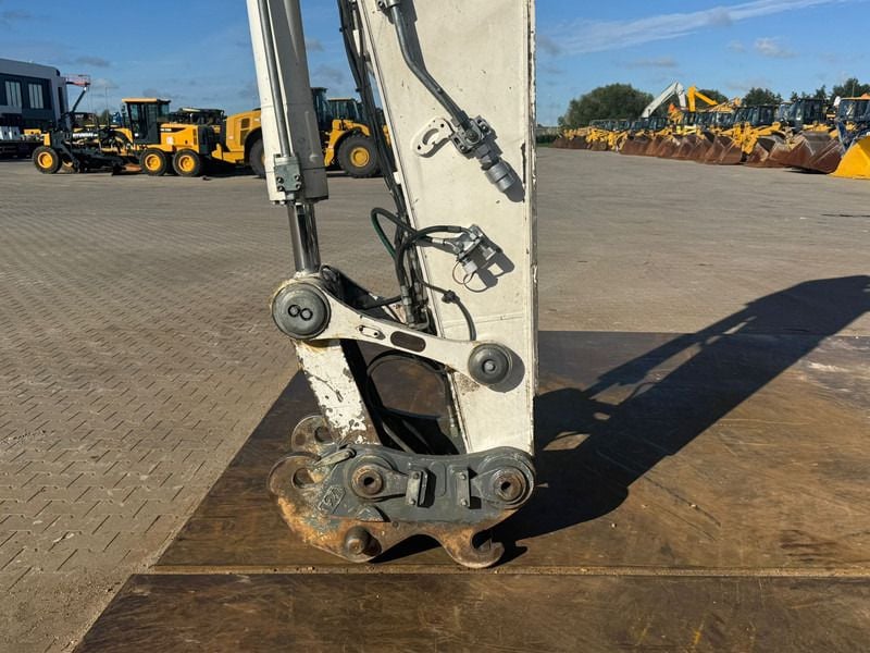 2012 Liebherr R936LC Crawler Excavator