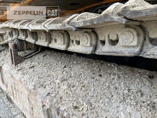 2017 Liebherr R966 Crawler Excavator