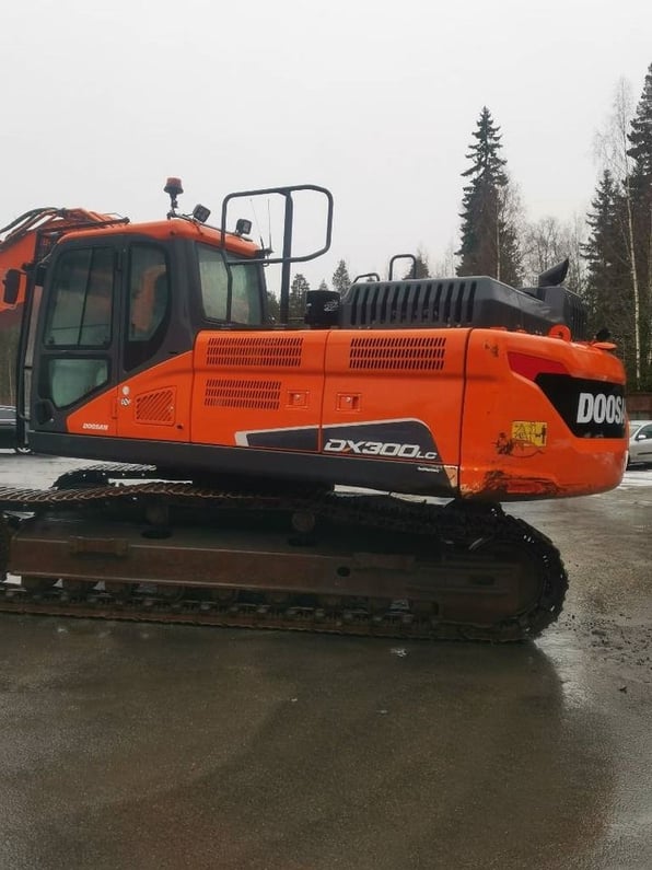 2018 Doosan DX300LC-5 Crawler Excavator