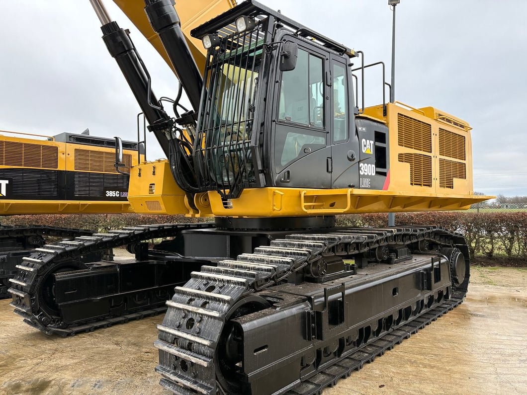 2013 Caterpillar 390DL ME Crawler Excavator