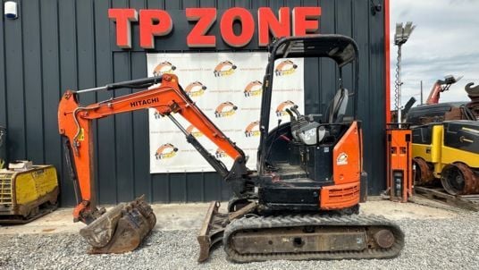 2017 Hitachi ZX26U-5 Mini Excavator