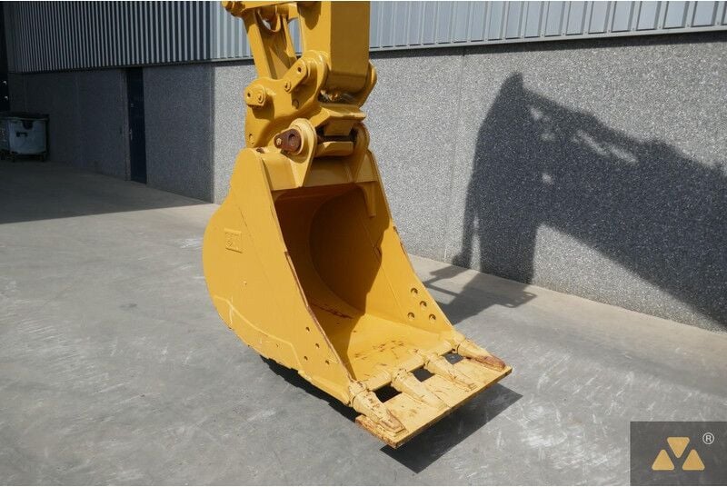 2015 Caterpillar 320EL Crawler Excavator