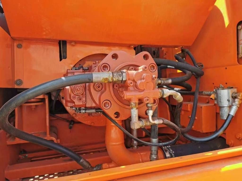 2022 Doosan DH300LC-7 Crawler Excavator