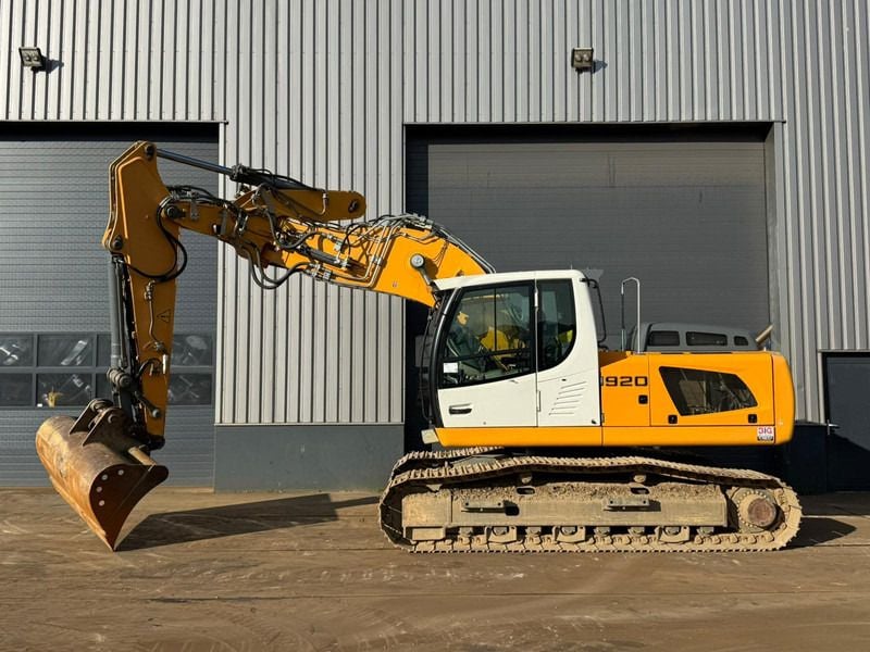 2014 Liebherr R920LC Crawler Excavator
