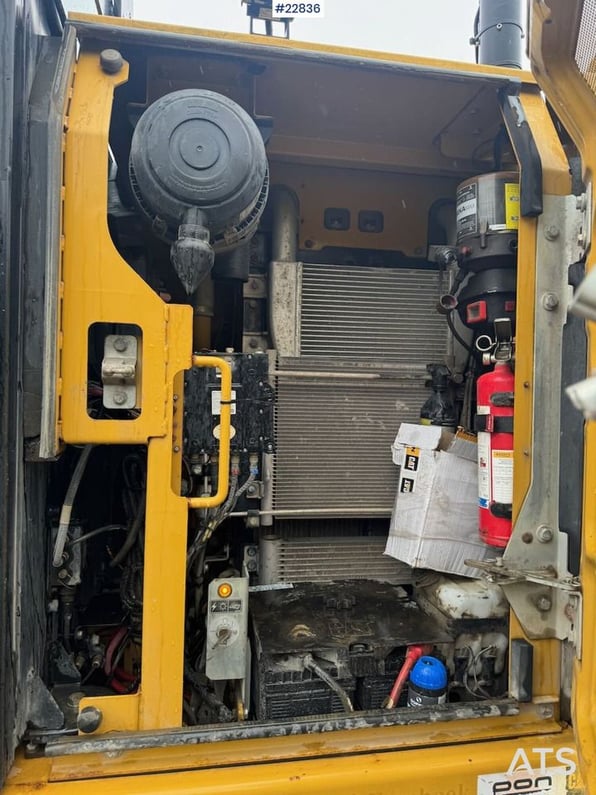 2017 Caterpillar 313FL Crawler Excavator