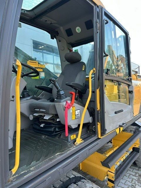 2014 Volvo EW210D Material Handler