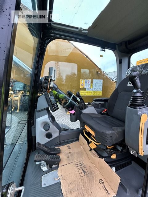 2022 Caterpillar MH3040-07A Material Handler