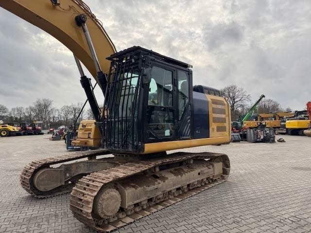 2017 Caterpillar 326FLN Crawler Excavator
