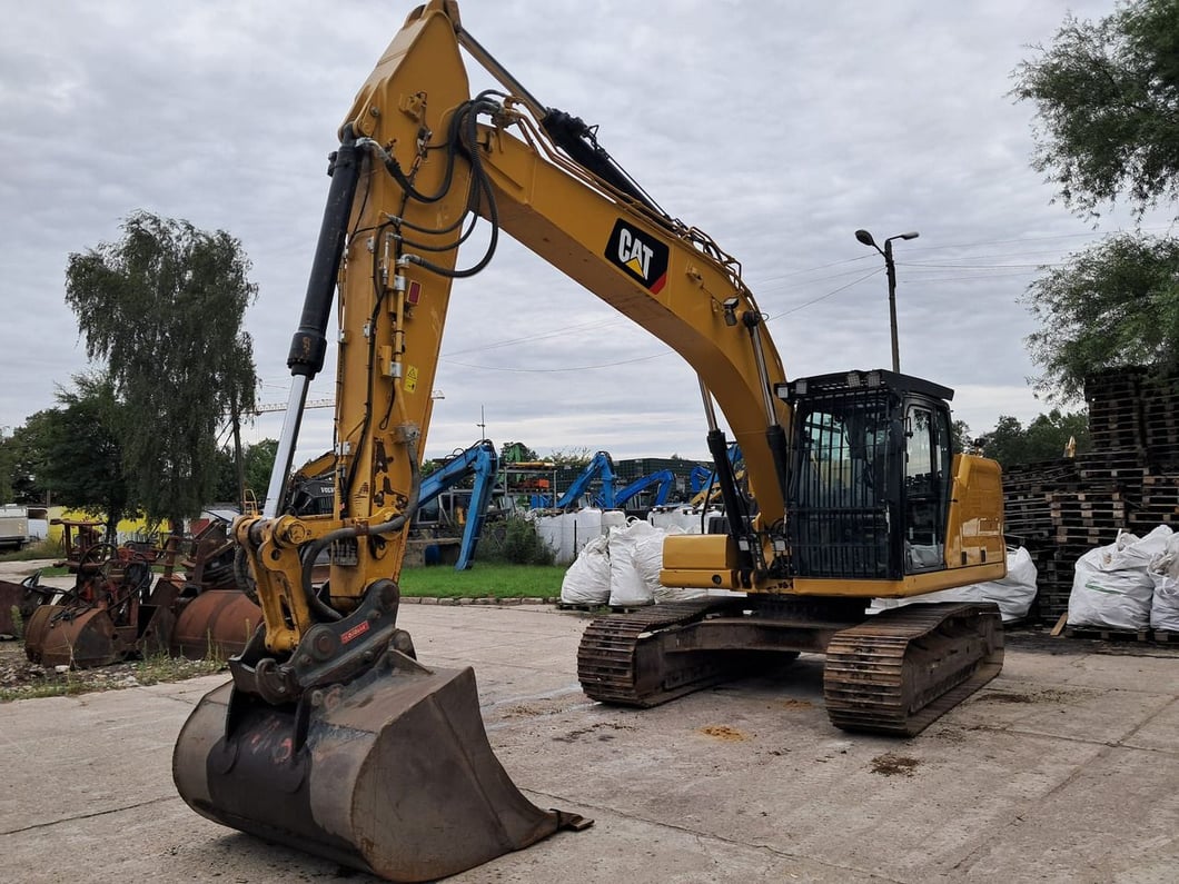 2018 Caterpillar 323GC Crawler Excavator