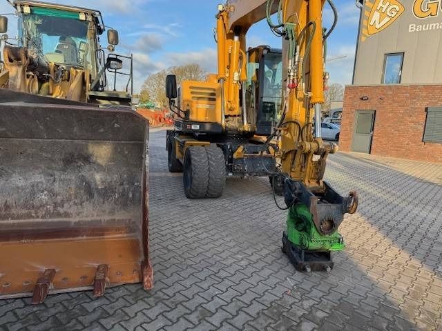 2017 Hydrema MX16 Wheel Excavator