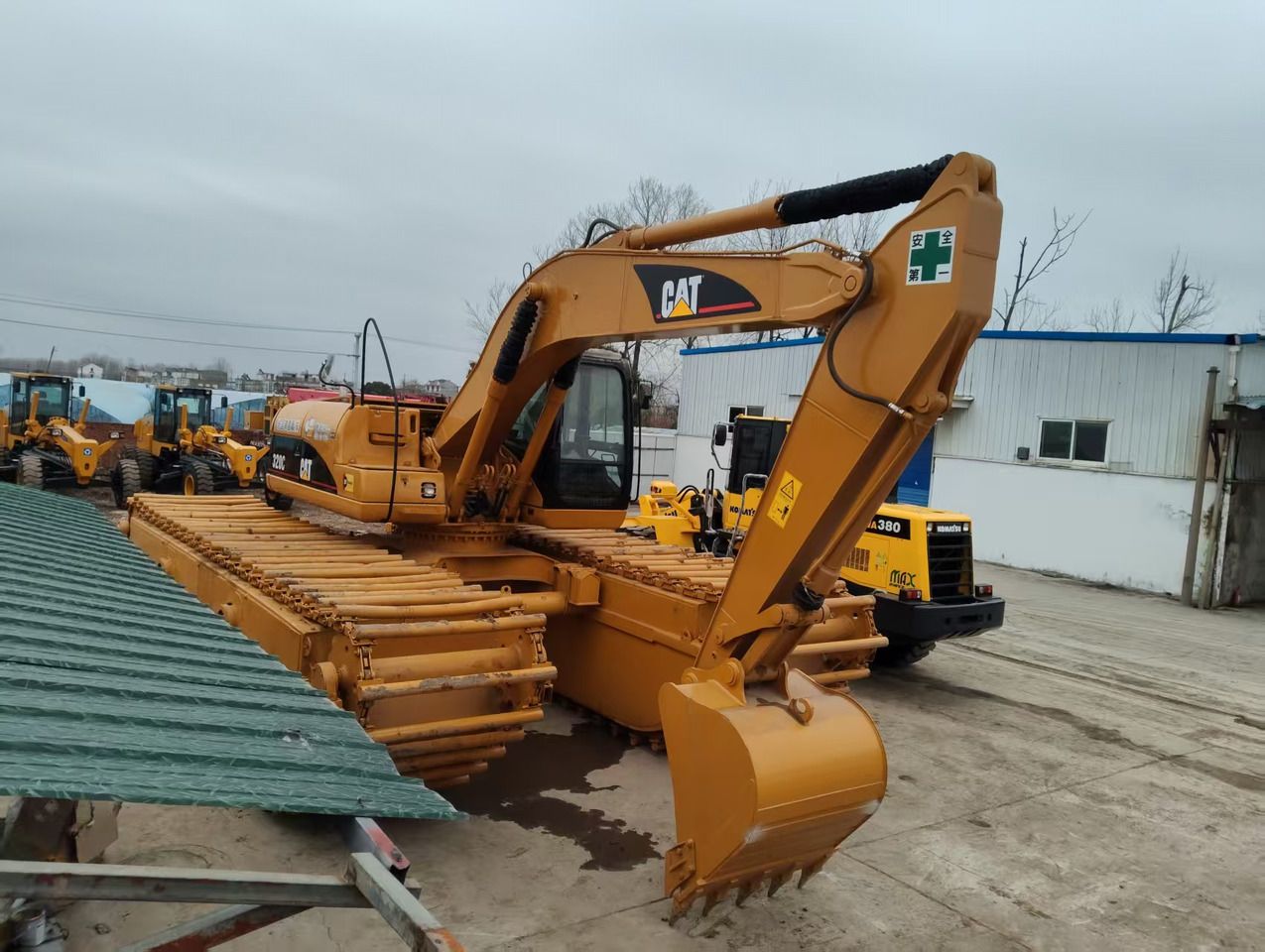 2020 Caterpillar 320C Amphibious Excavator