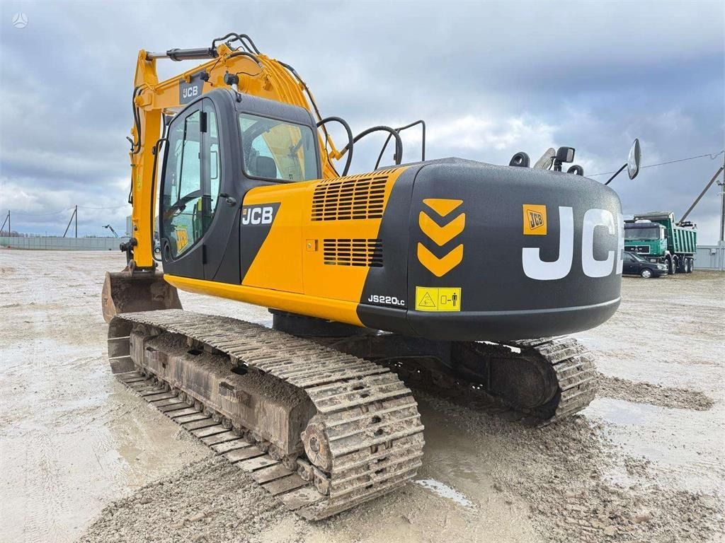 2010 JCB JS220LC Crawler Excavator