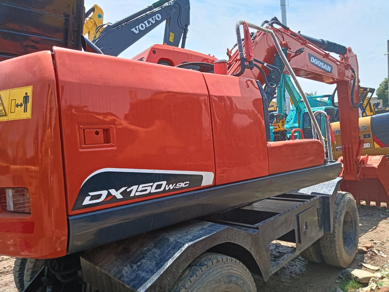 2021 Doosan 150W Wheel Excavator