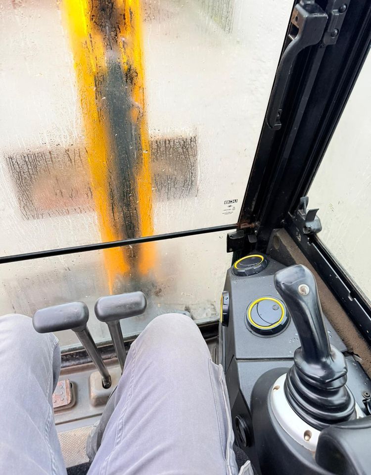 2021 JCB 16C-1 Mini Excavator