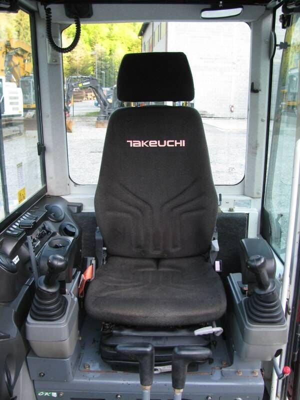 2020 Takeuchi TB260 Mini Excavator