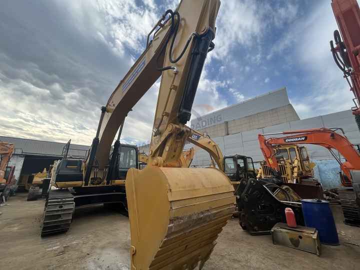 2019 Caterpillar 336D2 Raupenbagger