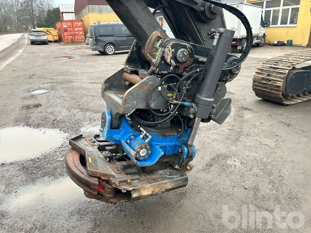 2011 Volvo EC250DL Crawler Excavator
