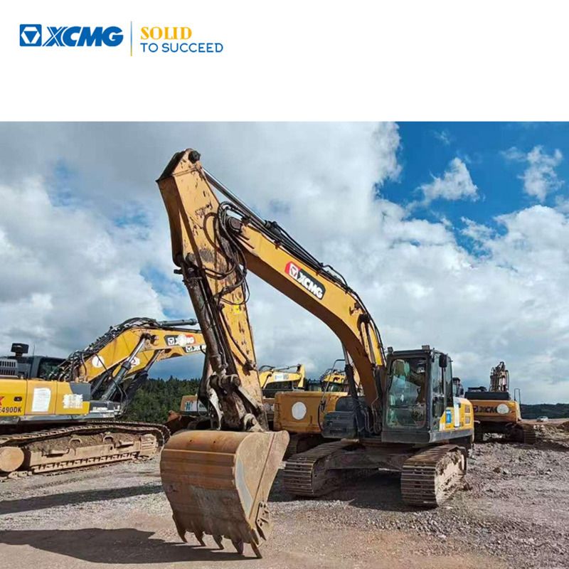 2022 XCMG XE215DA Crawler Excavator