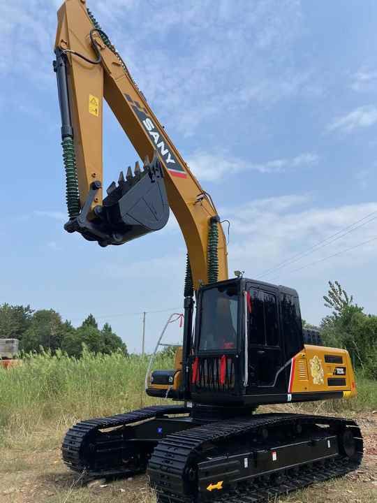 2000 Sany SY215C Crawler Excavator