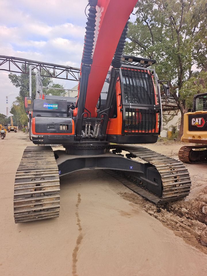 2024 Doosan DX300LC-9C Crawler Excavator