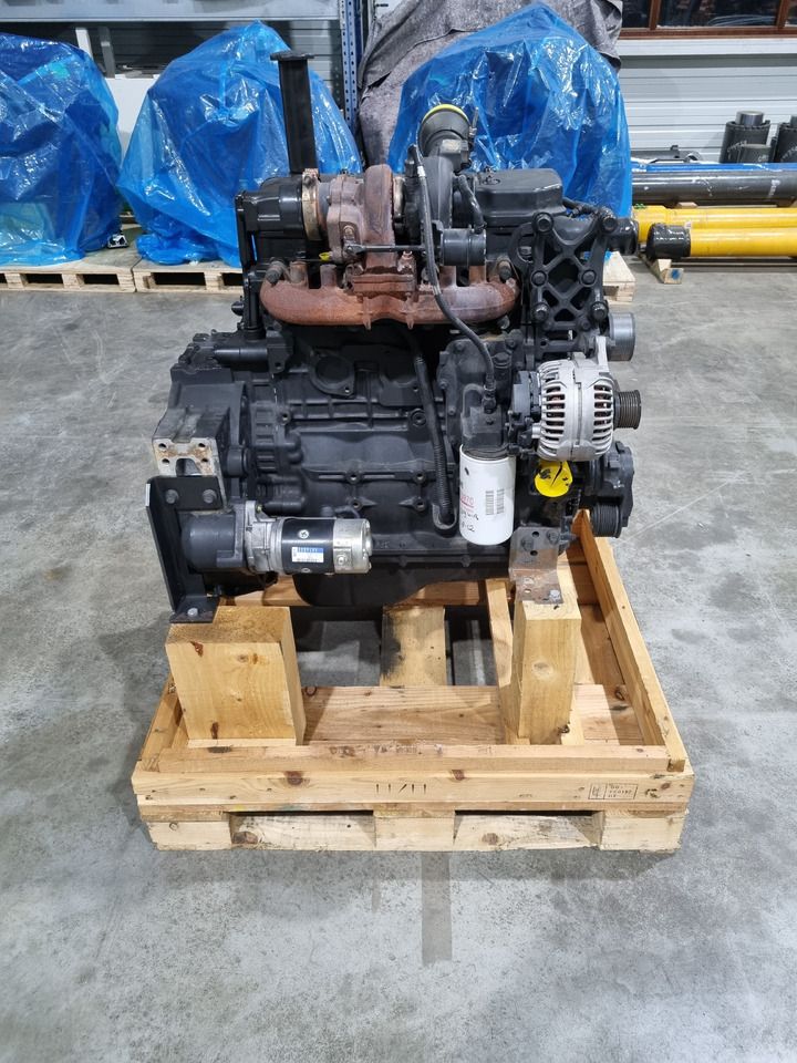 2011 Cummins QSB 4.5 TIER 3 Material Handler