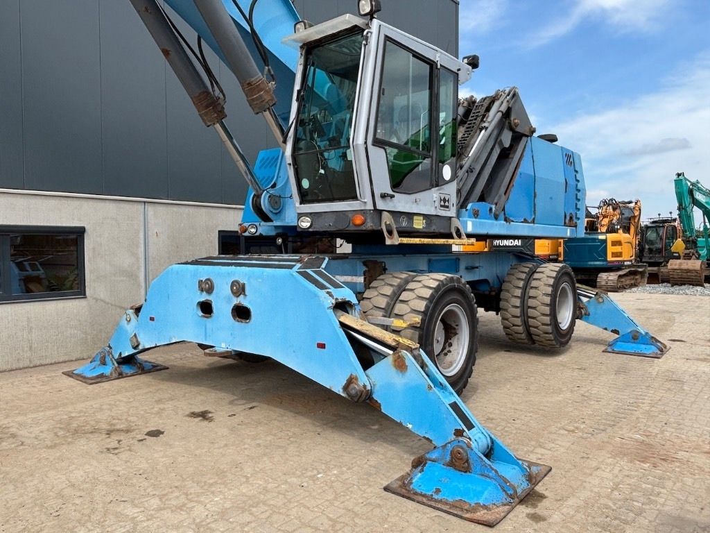 2008 Fuchs MHL380 Material Handler