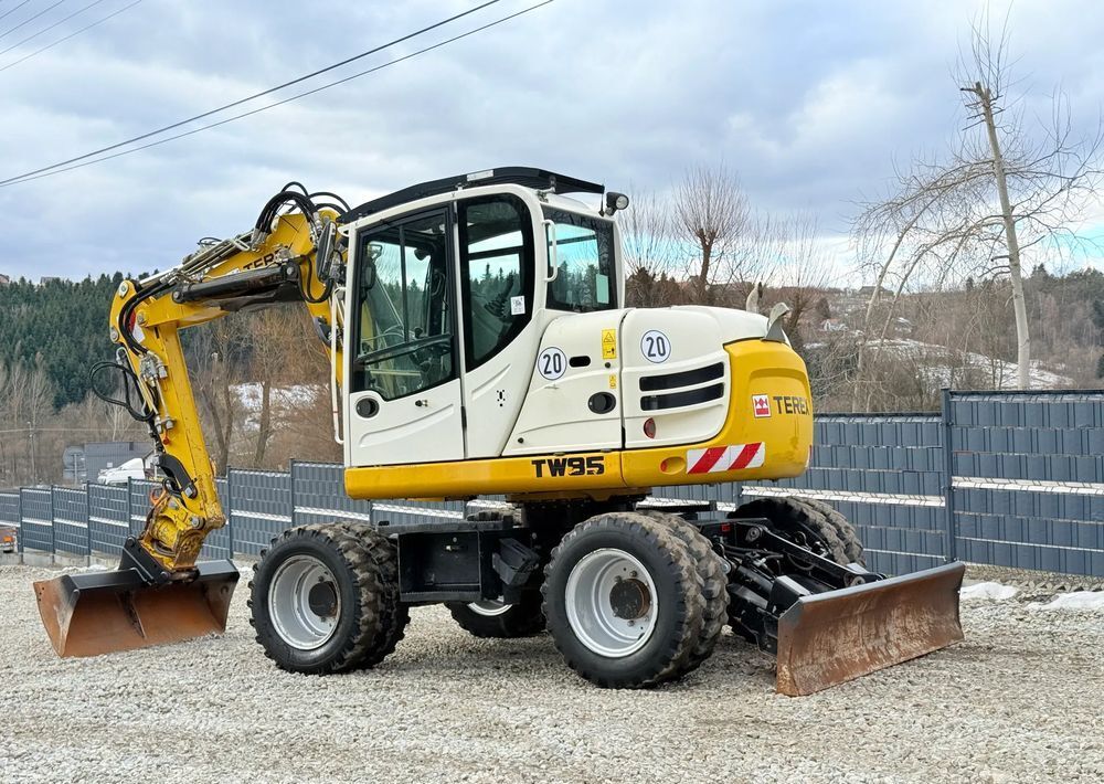 2015 Terex TW85 Wheel Excavator