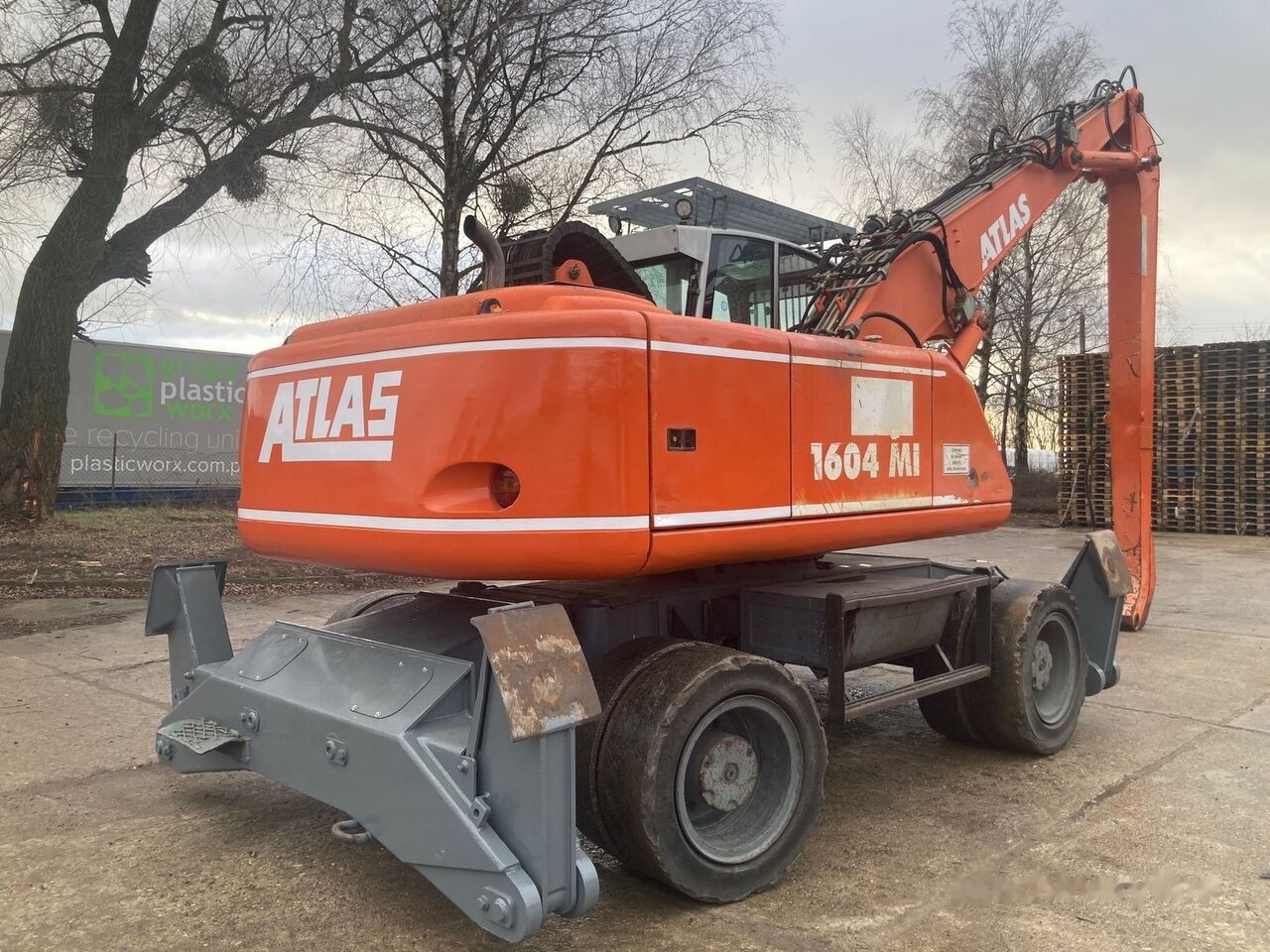 2005 Atlas 1604 Material Handler