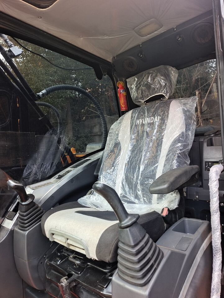 2025 Hyundai R305LC-9T Crawler Excavator
