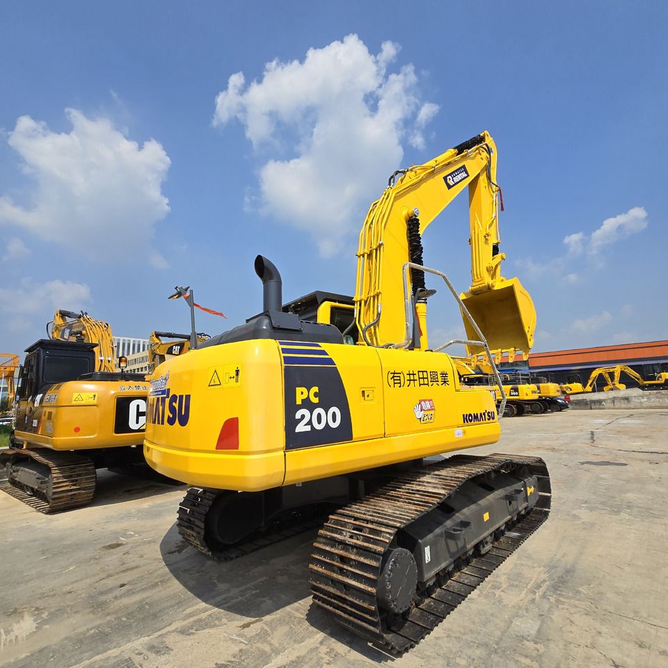 2024 Komatsu PC200-8 Crawler Excavator