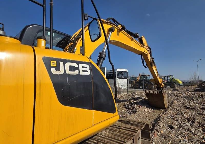 2013 JCB JS130LC Crawler Excavator