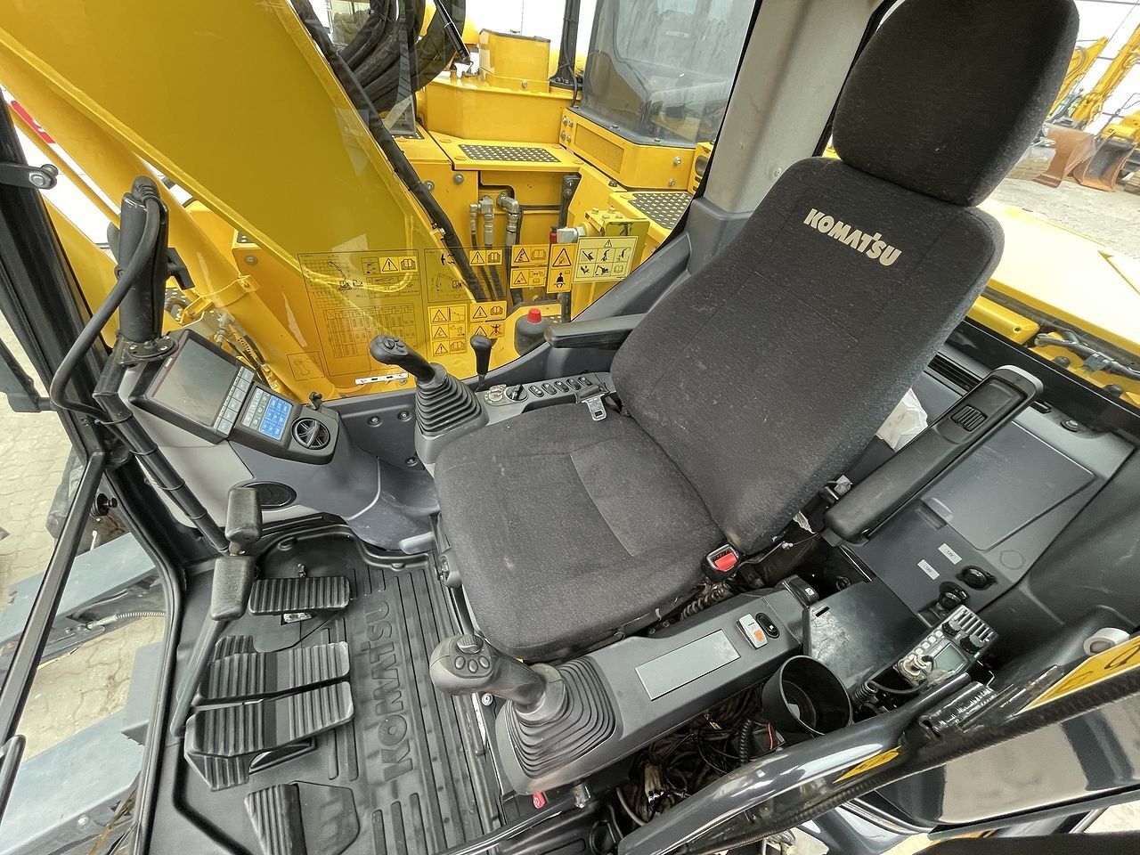 2022 Komatsu PC138US-11 Crawler Excavator