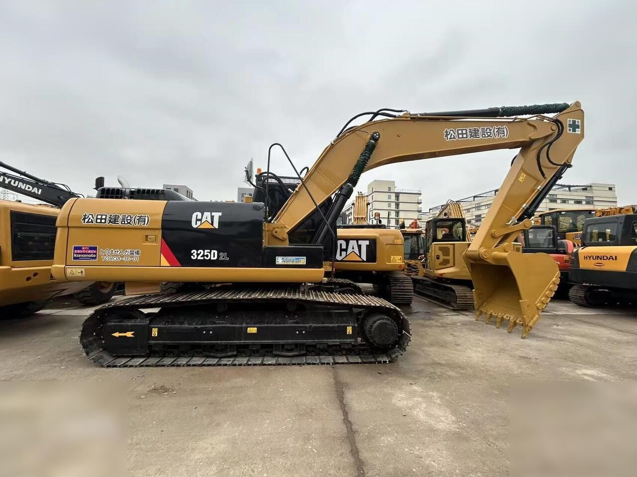 2024 Caterpillar 325D Crawler Excavator